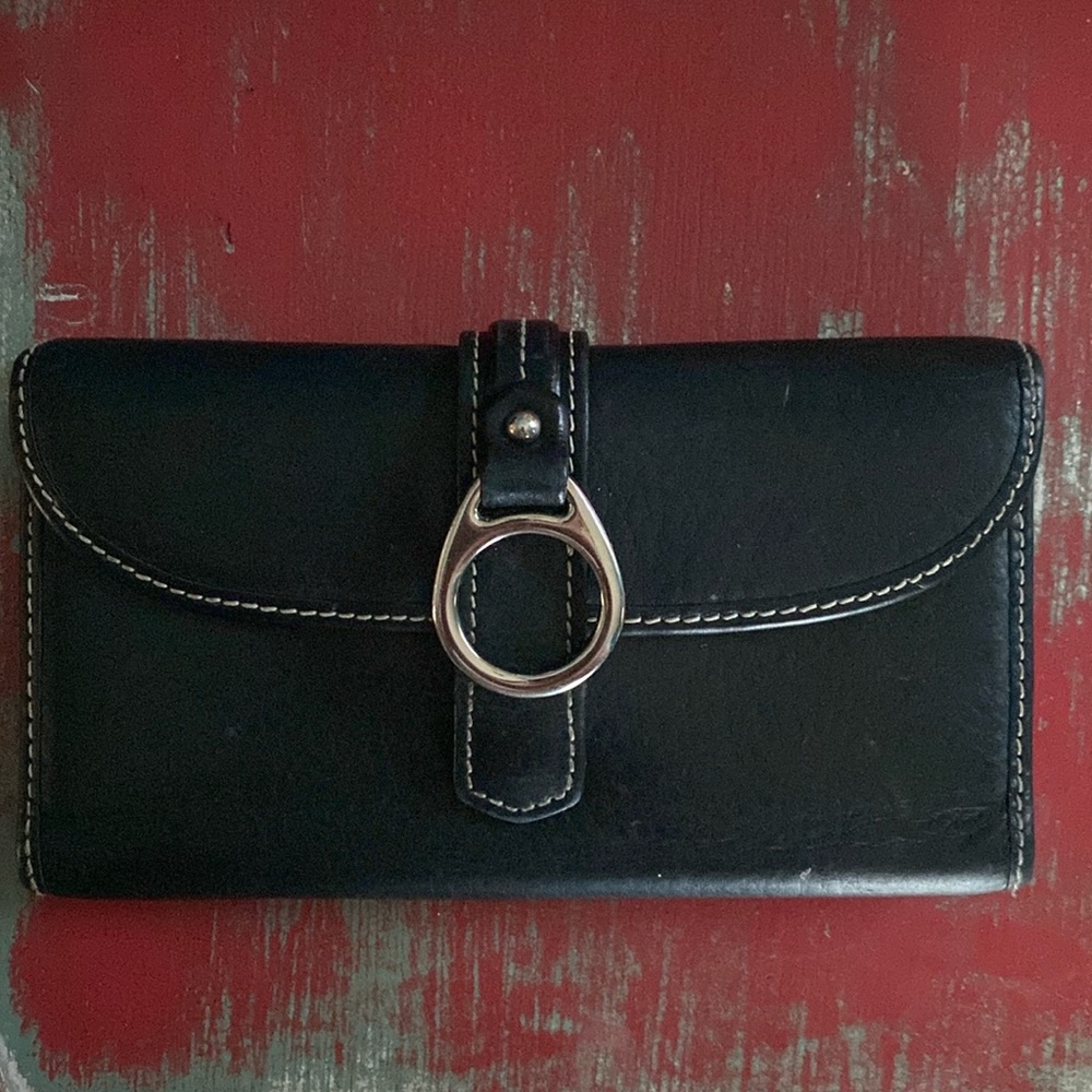 Dooney & Bourke Leather Wallet